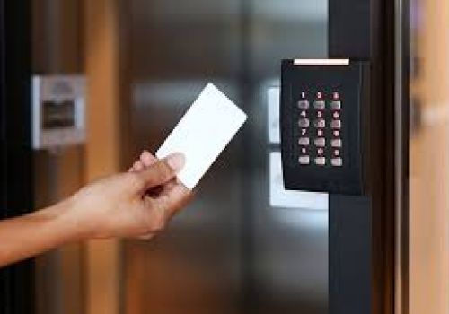 Hệ thống kiểm soát cửa (Access Control)