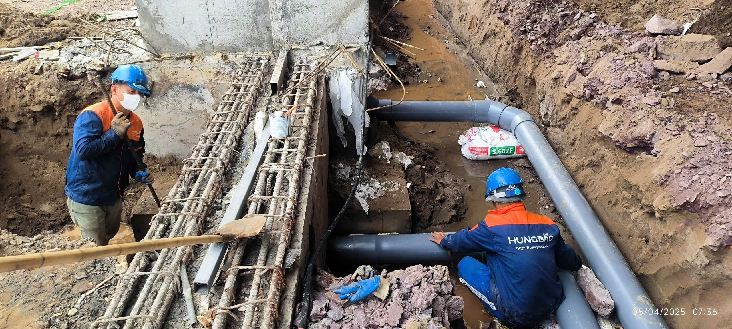 z6566084877484_06759eaa19b749a3073d8d37ef79d4f5