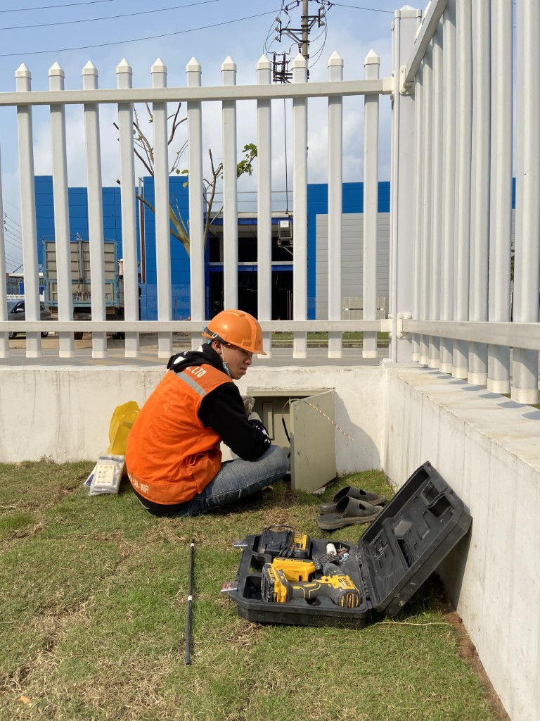 z2305574843569_8f8e3a0908461a3d8abf80cb2dffae2a