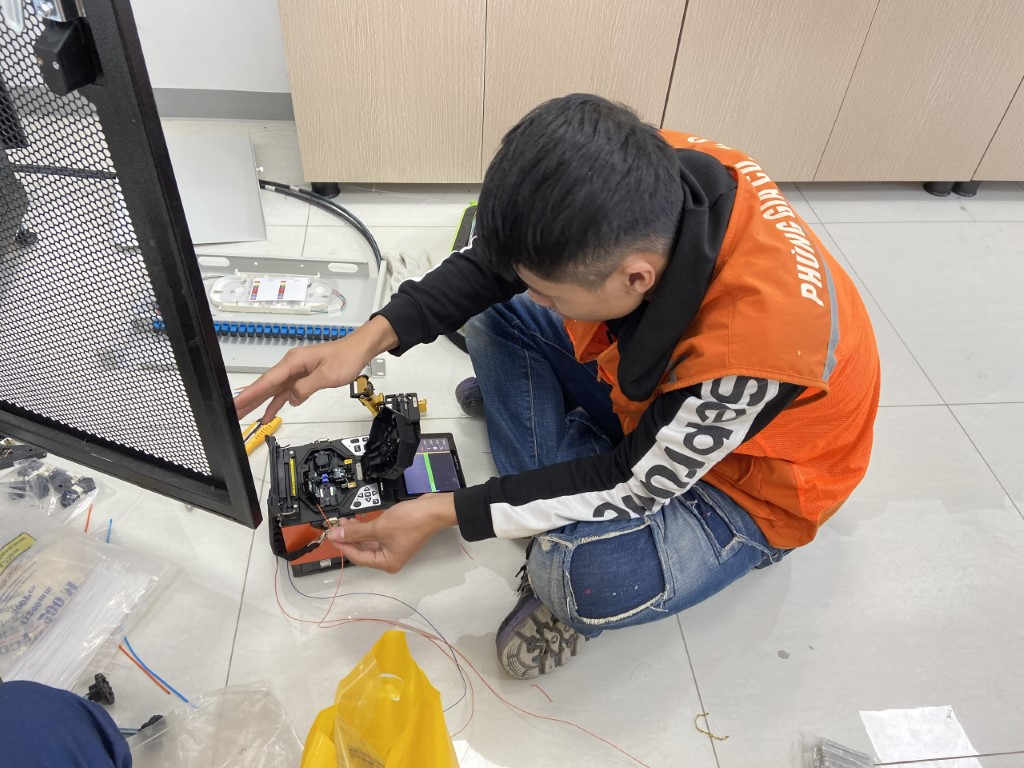 z2305580311368_a7e76c88fb3d96e6e0b375cb8435dc06